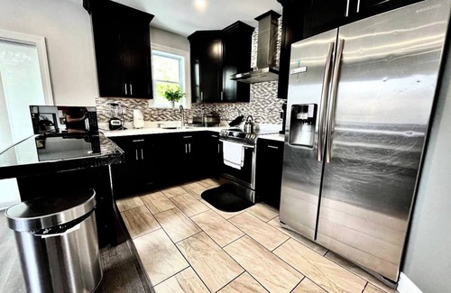 Frankford Casa | Sweet Casa - Fully Equipped 4BR & Free Parking