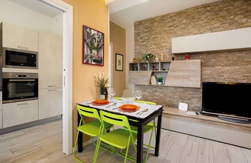 Affori Apartamento | Sweet Chloe Milano Apartamento con balcón y Wi-Fi