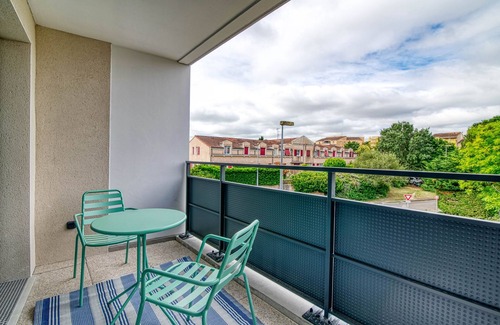 Castanet-Tolosan Apartamento | Sweet Green - T2 avec balcon à Toulouse