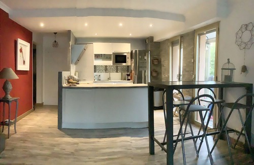 Riou - Petit Juas - Av de Grasse Apartamento | Sweet Home Beautiful 2-room apartment 53m2 & pleasant terrace. 4 Travellers