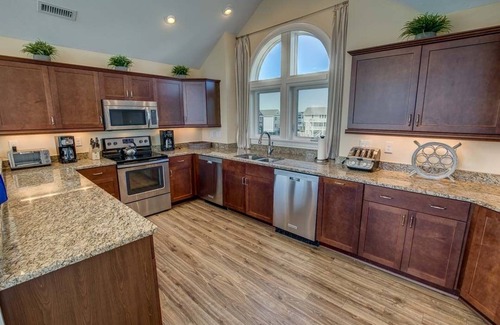 Buck Island Casa | Sweet Home Carolina | Piscina Privada, Tina Caliente | 1750 pies de la playa | Corola
