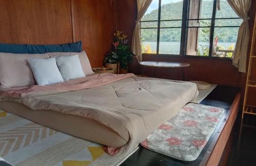 Si Sawat Casa | Sweet Home Floating House