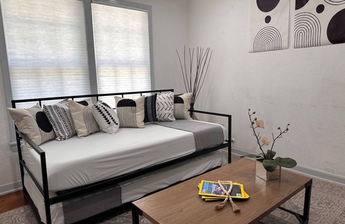 Alamo Heights Casa | Sweet Home in Vibrant Alamo City