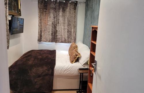 South Ockendon Apartamento | Sweet mini 1 bedroom flat-sleeps up to 2 guest