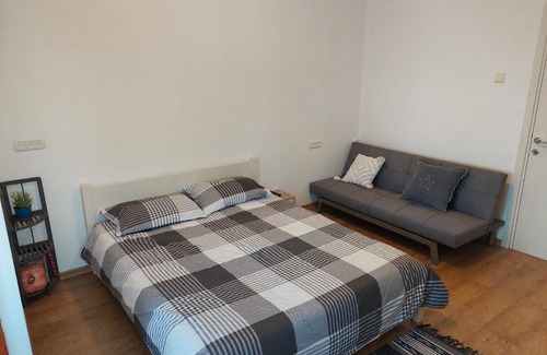 Amirim Apartamento | sweet Mountain View room in heart of Amirim