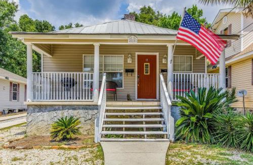 South Pensacola Casa | Sweet on Strong Street - Unit B