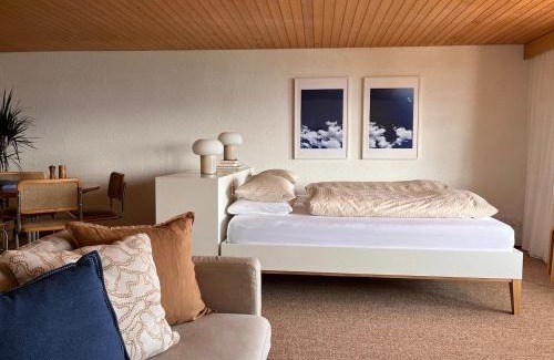 Aeschlen ob Gunten Apartamento | Sweet Retreat W Dreamy Lakeviews