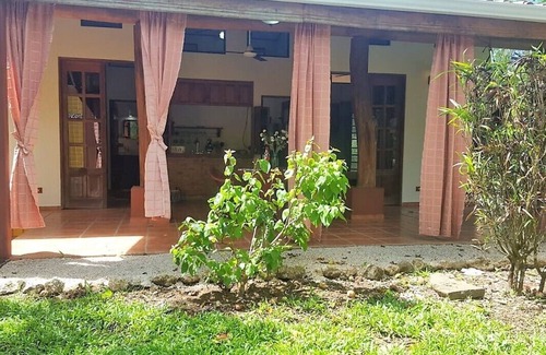 Playa Coyote Casa | Retiro dulce, cerca de la playa - Capacidad para 3 personas - con piscina!