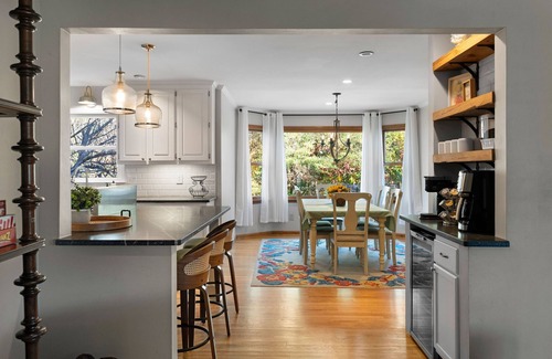 Mableton Casa | Sweet Tea & Serenity * Pool + Hot Tub * Fire Pit * Playground *