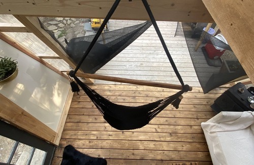 Brooks Cabina | Sweetie A frame Glamping