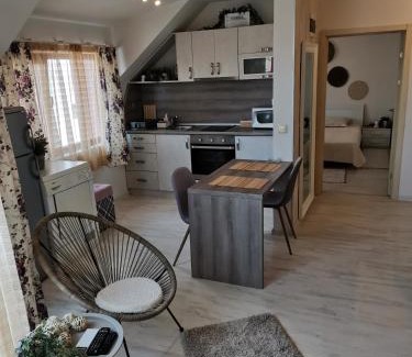 Sliven Apartamento | Sweety