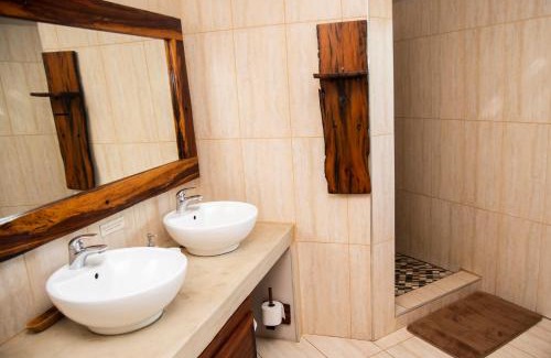Buffelspruit Casa | Sweni Lodge 91 Mjejane Kruger Park