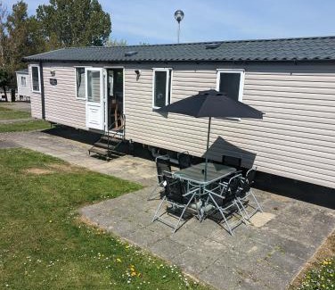 St Leonards-On-Sea Complejo | Swift holidays at Combe Haven Holiday Park