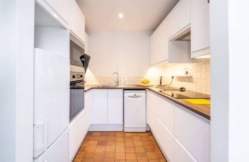 Norwich Casa | Swift Host | 1 bed House | Parking | Lots of space