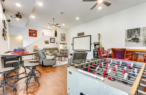 Bella Vista Casa | Swim and Boat Docks Lakefront Gem in Bella Vista!