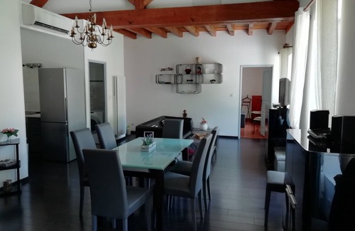 Baulme-la-Roche Casa | encantadora casa en una propiedad del siglo 16 con un parque 2.8h