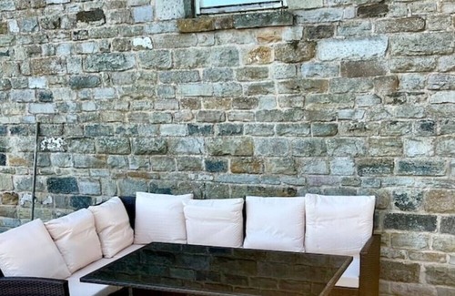 Leek Casa | Swimming Pool & Hay Loft in Stunning Peak District National Park