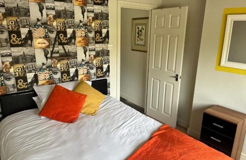 Swindon Apartamento | Swindon Home from Home 2 - EnterCloud9SA