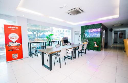 Kuala Lumpur Hotel | Swing & Pillows - KL Sg Besi, Kuala Lumpur