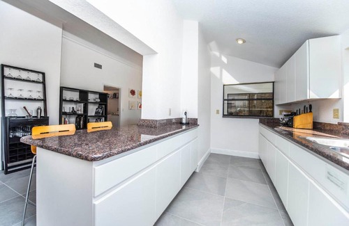 Clermont Casa | SWISS 06 - Lake Sumner