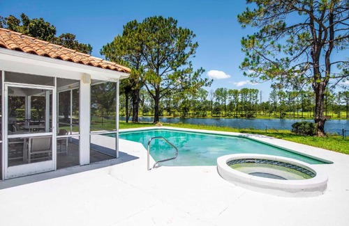 Clermont Casa | SWISS 23 - Lake Stephanie