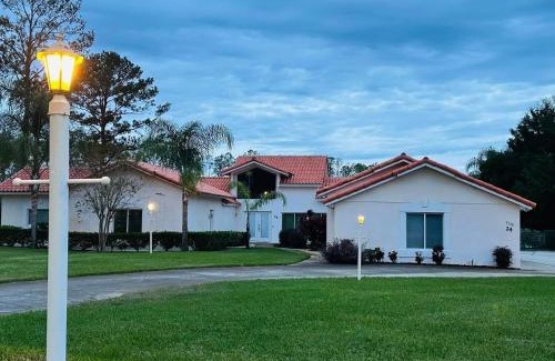 Clermont Casa | SWISS 24 - Lake Stephanie