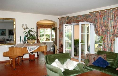 Massa e Cozzile Casa | Swiss B&B La Tartaruga, Alojamiento y desayuno