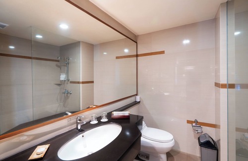 Sunset Road Hotel | Swiss-Belhotel Rainforest