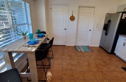 Groveland Casa | Swiss Bliss! | 3 Bed, 2 Bath