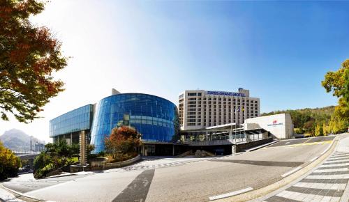 Hongeun-dong Hotel | Swiss Grand Hotel Seoul & Grand Suite
