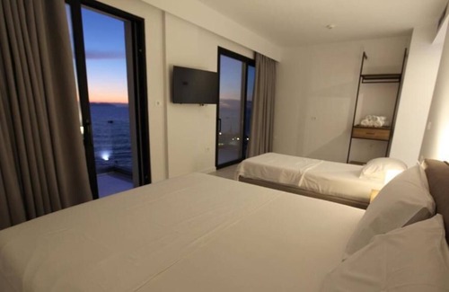 Orikum Hotel | Swiss Rivage Hotel