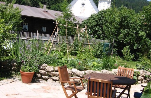 Aschau im Chiemgau Casa | Swiss stone pine vacation home with sauna, large terrace and fenced garden