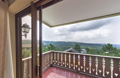 Canlubang Apartamento | Swiss VIP suite at Crosswinds Tagaytay