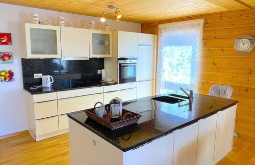 Sigriswil Apartamento | SwissHut Stunning Views Alps & Lake - Apart. Felden