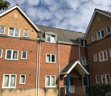 Penarth Apartamento | Switchback Stays Marina Apartments