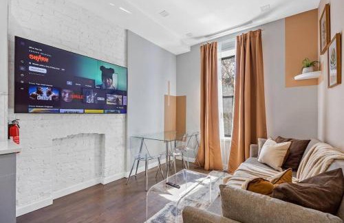 Harlem Apartamento | SWJ 3rd - Sleeps 7,Close to LGA,Times Sq in 25 min