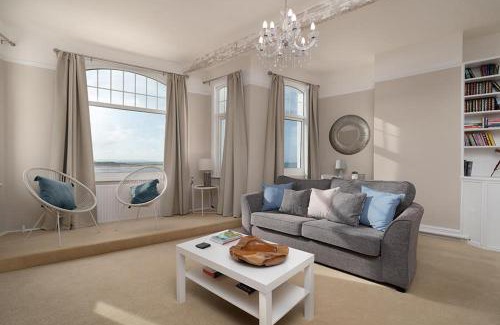 Deganwy Casa | Swn y Mor Deganwy