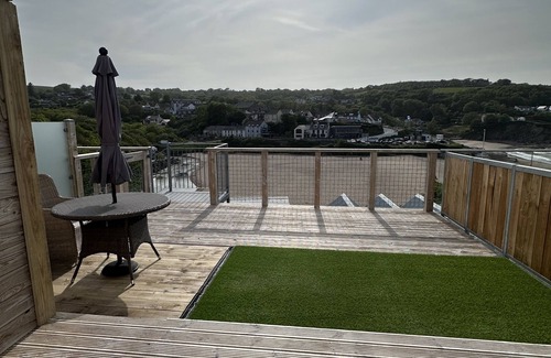 Aberporth Apartamento | Swn Y Mor -Vista al Mar-Moderno-Apartamento-Baño con ducha