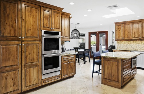 Buenavante Casa | Unwind in Luxury: RnR - Scottsdale's Premier Entertainment Oasis 7 bedroom, 8.5 bath