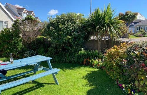 Edern Casa | Swyn-Y-Mor