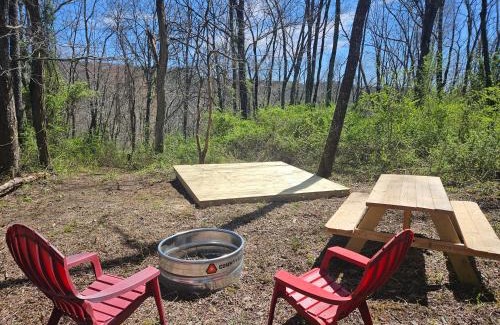 Logan Otro | Sycamore Ridge Campsite at Hocking Vacations - Tent Not Included