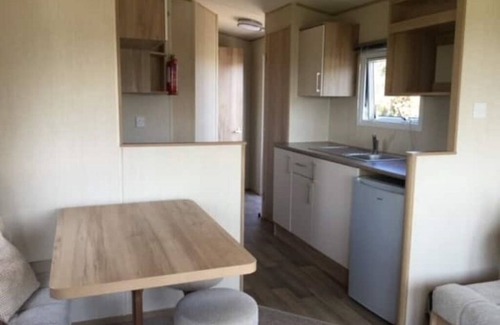 Rhoshirwaun Casa | Sychnant 4 berth caravan with stunning views.