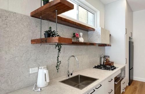 Surry Hills Casa | Sydney CBD Newly Renovated Large Terrace