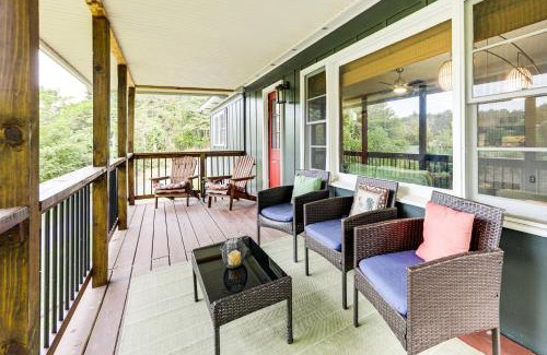 Sylva Casa | Sylva Riverfront Cabin Near WCU Pet-Friendly!