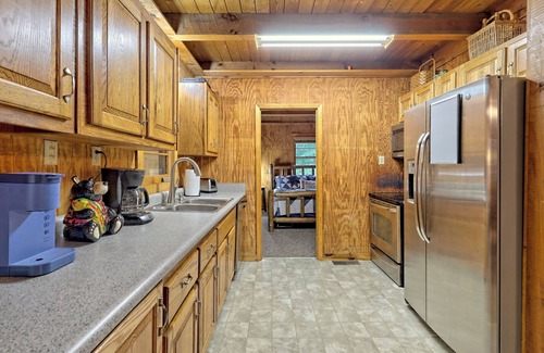 Rabun Gap Casa | Sylvan Lake Falls Retreat
