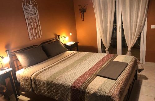 Velos Casa | Sylvia's Village Home