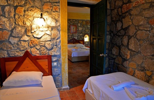 Oludeniz City Center Hotel | Symbola Ölüdeniz Beach Hotel