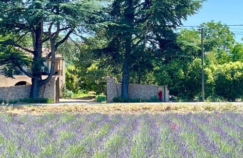 Greoux-les-Bains Apartamento | Symphonie Gîte Appartement meublé