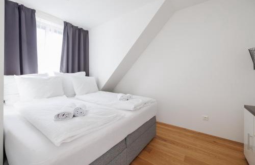 Neulerchenfeld Apartamento | SYMPHONY Apartments 38 - Modern Loft with Terrace and Grill in Central Location
