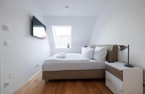 Neulerchenfeld Apartamento | SYMPHONY Apartments 41 - Modern Loft with Terrace and Grill in Central Location